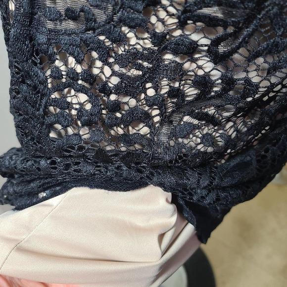 Love fast live hard lace black dress key hole sleeveless sz L - Picture 5 of 8